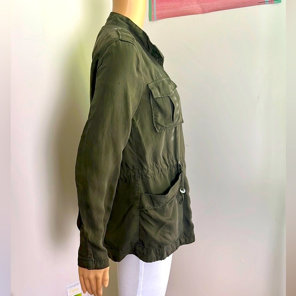H&M divided jacket - Picture 2 of 8